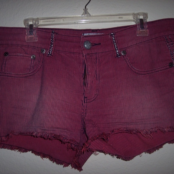 Daytrip Pants - Daytrip Striped Shorts-Size 30